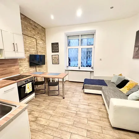 Apartment S6 - Promo Next To Gozsdu Garden